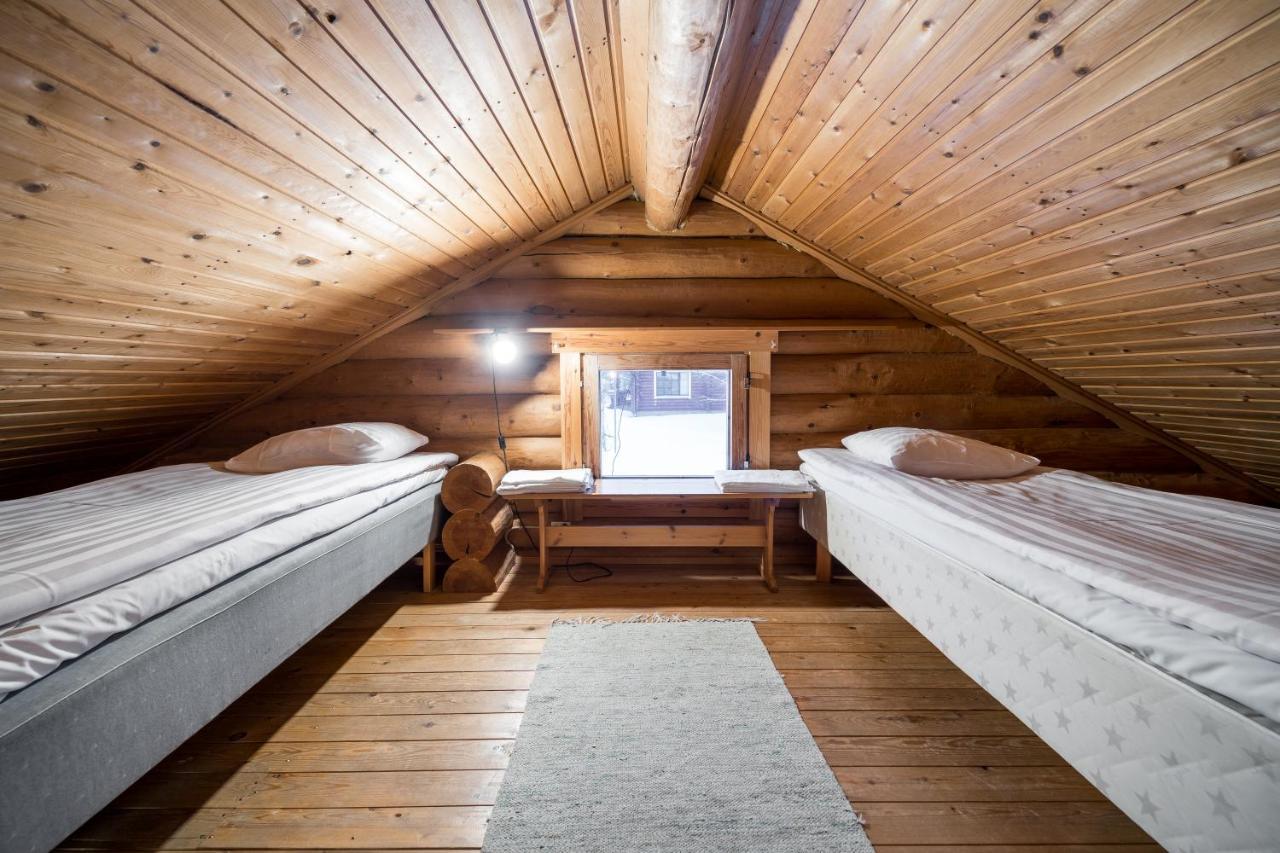 Peurasuvanto Moekit & Camping Exterior photo