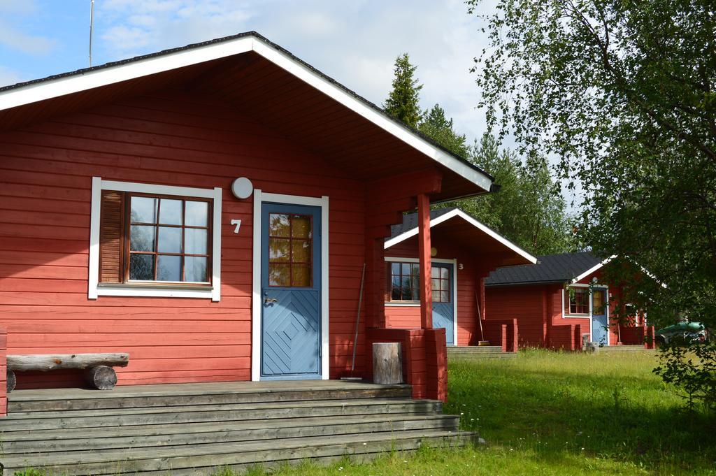 Peurasuvanto Moekit & Camping Exterior photo